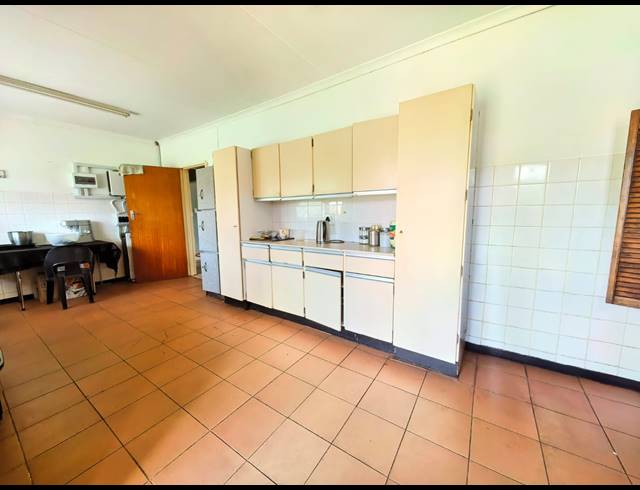 4 BEDROOM HOUSE FOR SALE IN ROODIA